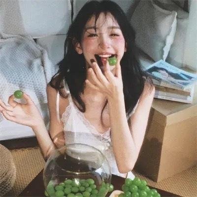 嘘，国王在冬眠